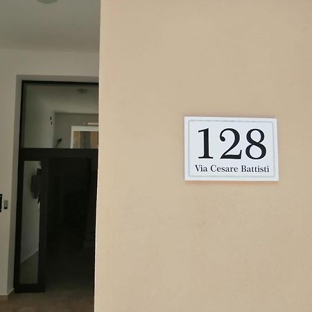 B&B Al Centro Siderno Ngoại thất bức ảnh