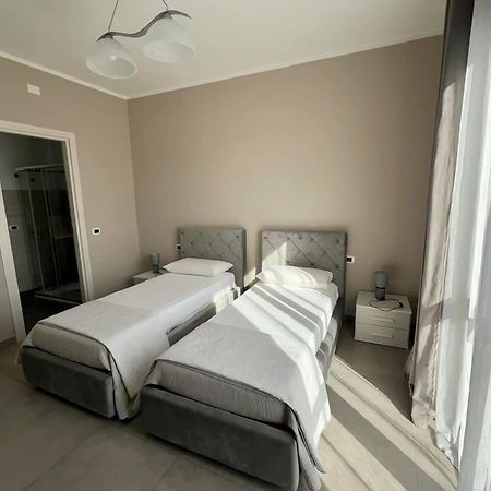 B&B Al Centro Siderno Ngoại thất bức ảnh