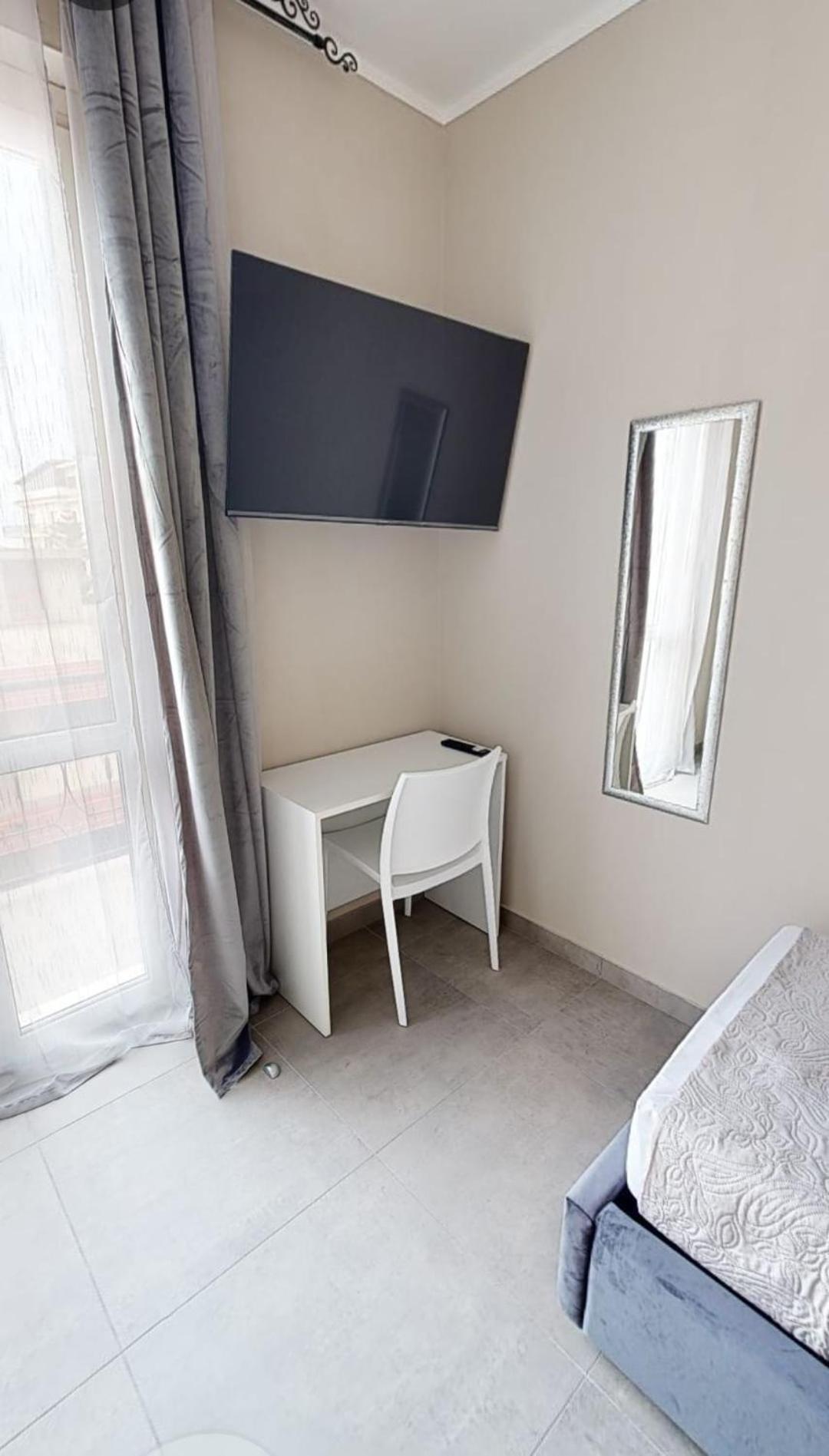 B&B Al Centro Siderno Ngoại thất bức ảnh